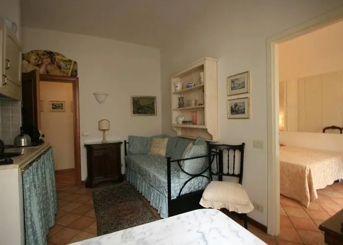 Konukevi Scipioni 4*