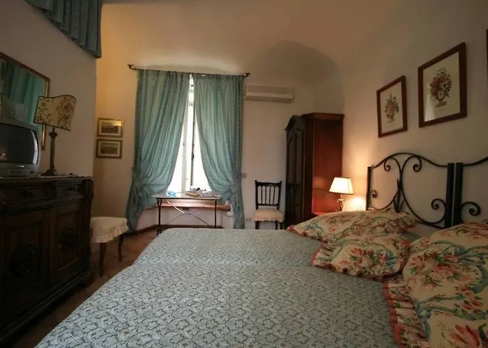 Scipioni بيت ضيافة 4*